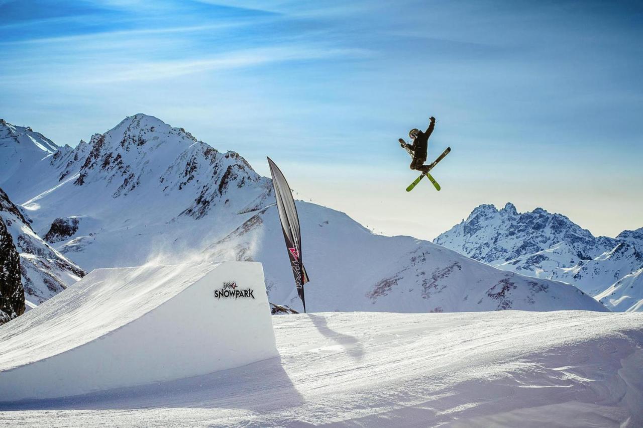 Apartment In Ischgl At The Ski Bus Stop Bagian luar foto