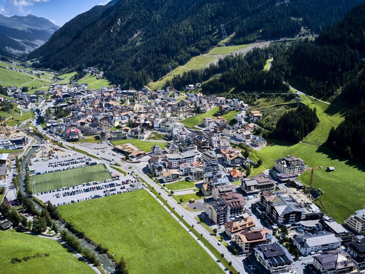 Apartment In Ischgl At The Ski Bus Stop Bagian luar foto