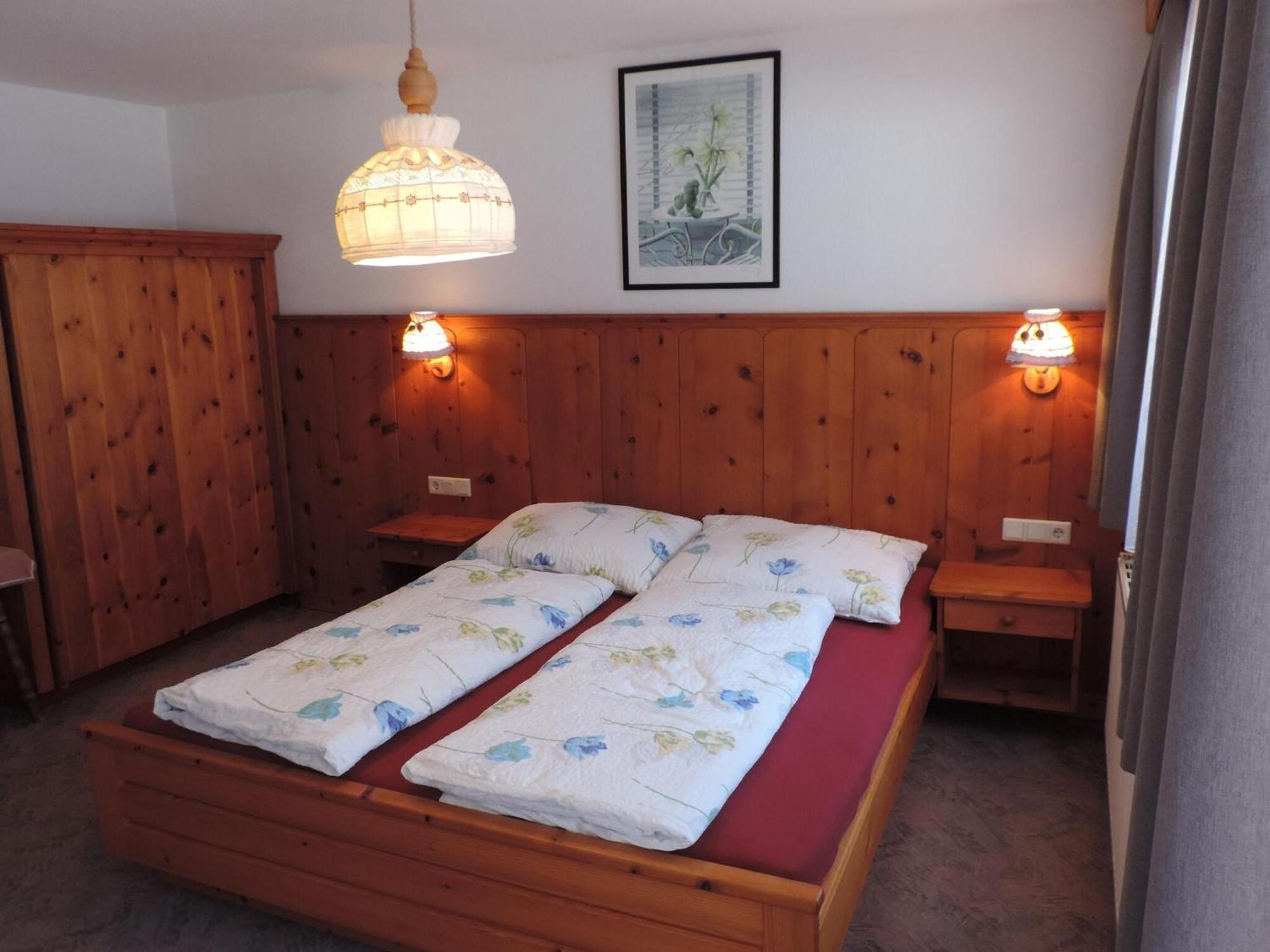 Apartment In Ischgl At The Ski Bus Stop Bagian luar foto